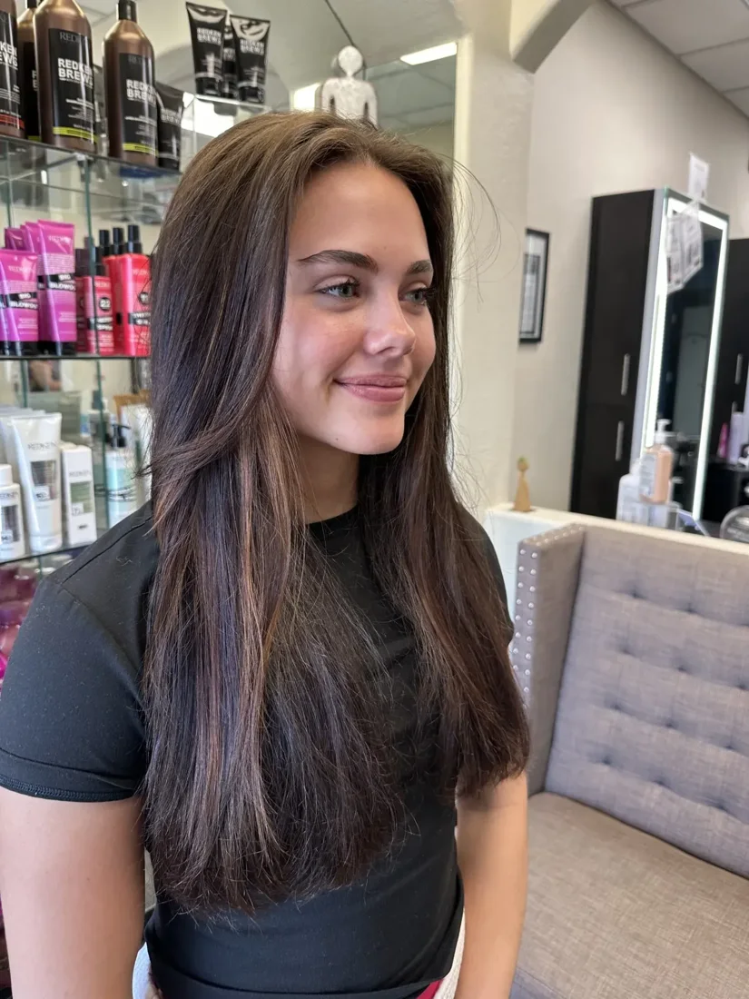 Bombshell Hair Nails Waxing business photo
