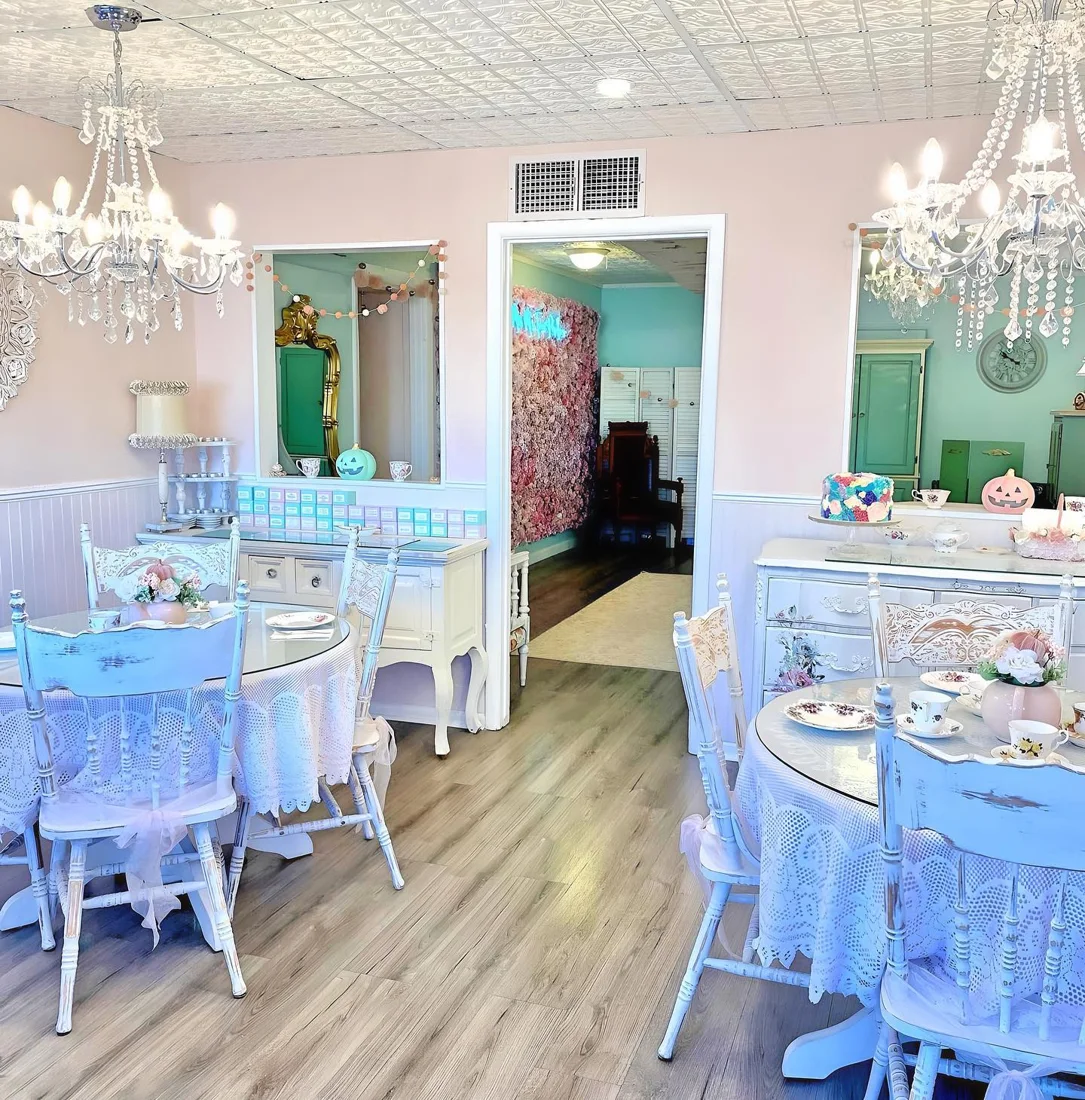 Miss M's Tea Parlour, business photo 2
